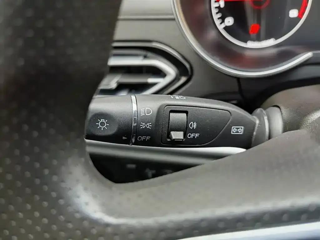 Jetour X70M 2022 1.5T Manual Avant-garde Partner Edition 5-seater — миниатюра 21