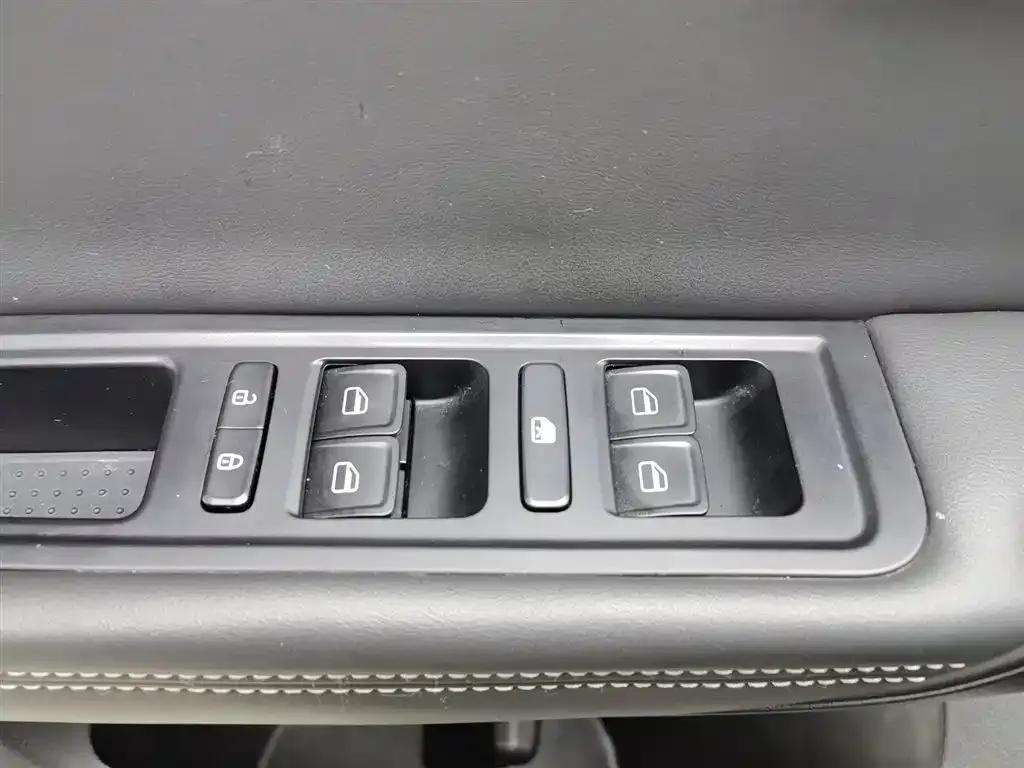 Jetour X70M 2022 1.5T Manual Avant-garde Partner Edition 5-seater — миниатюра 9