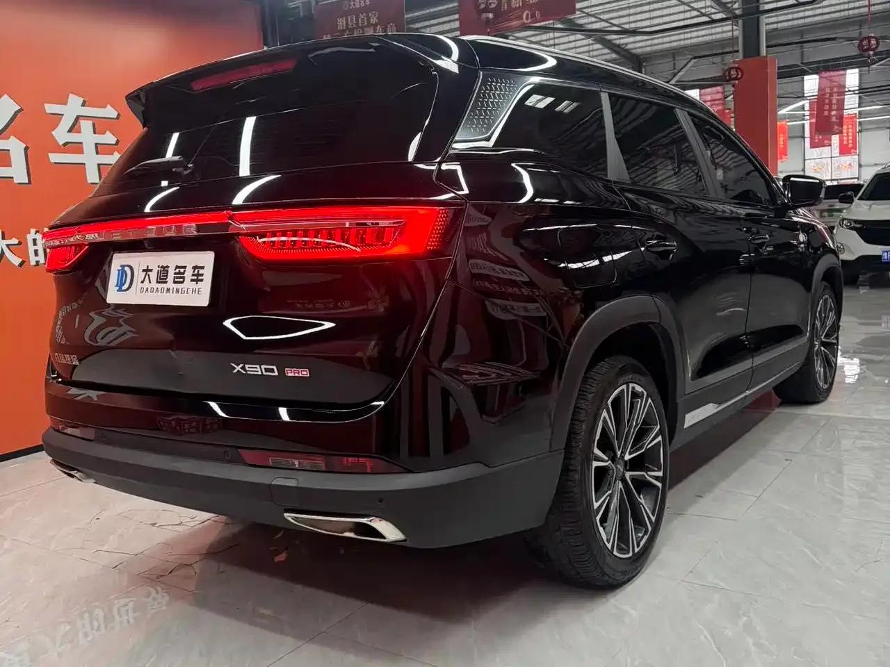 Jetour X90 PRO 2024 2.0T DCT Luxury Edition 5-seater — миниатюра 6