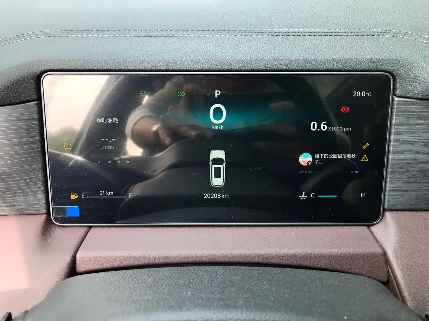 Jetour X90 PRO 2024 2.0T DCT Luxury Edition 5-seater — миниатюра 18