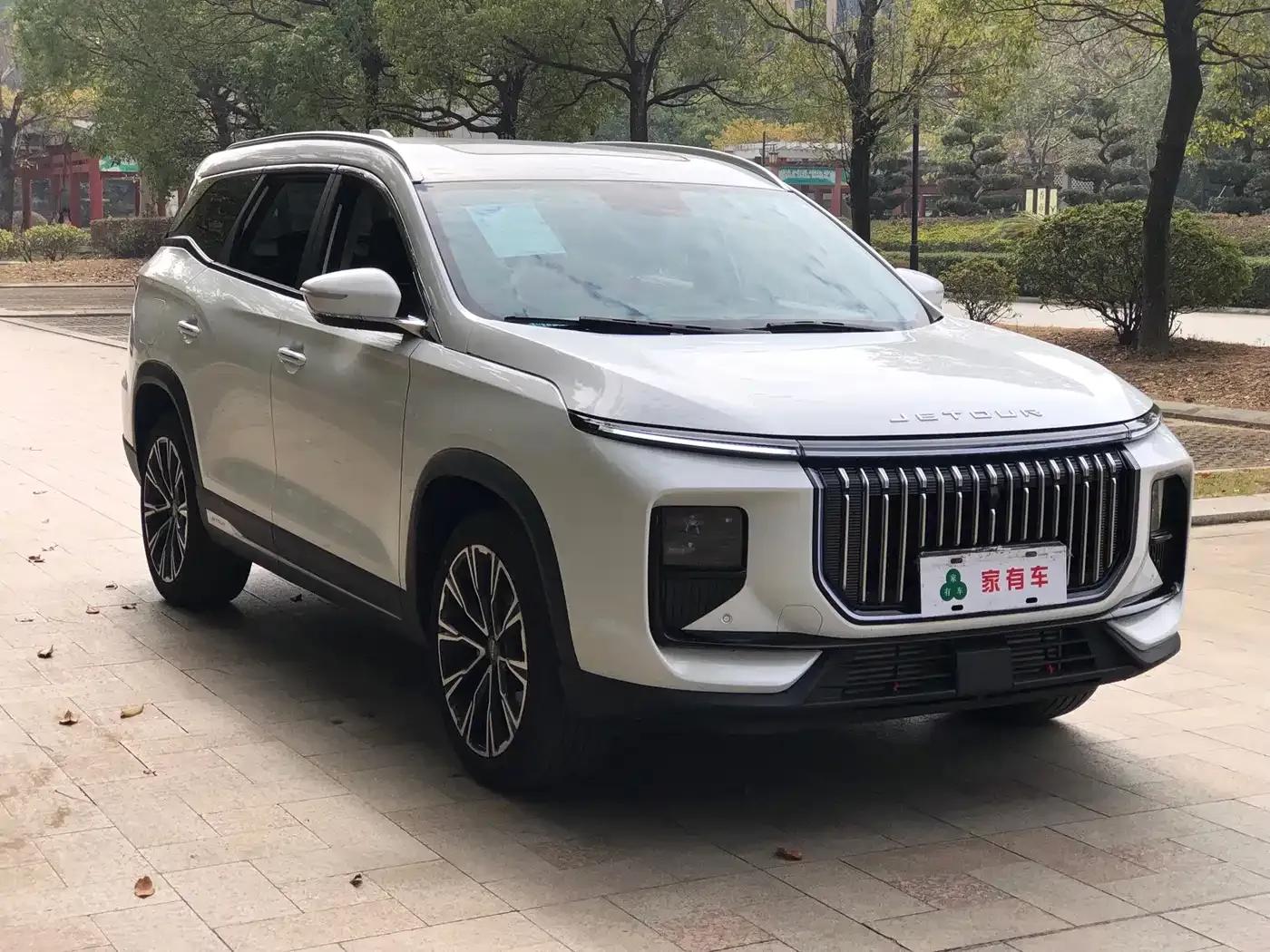 Jetour X90 PRO 2024 2.0T DCT Luxury Edition 5-seater — миниатюра 3