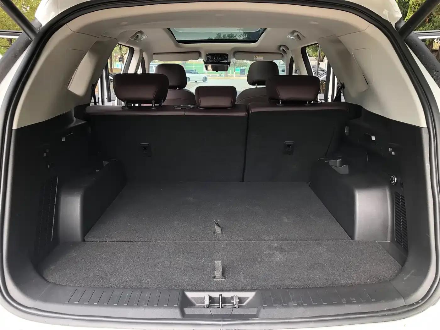 Jetour X90 PRO 2024 2.0T DCT Luxury Edition 5-seater — миниатюра 10