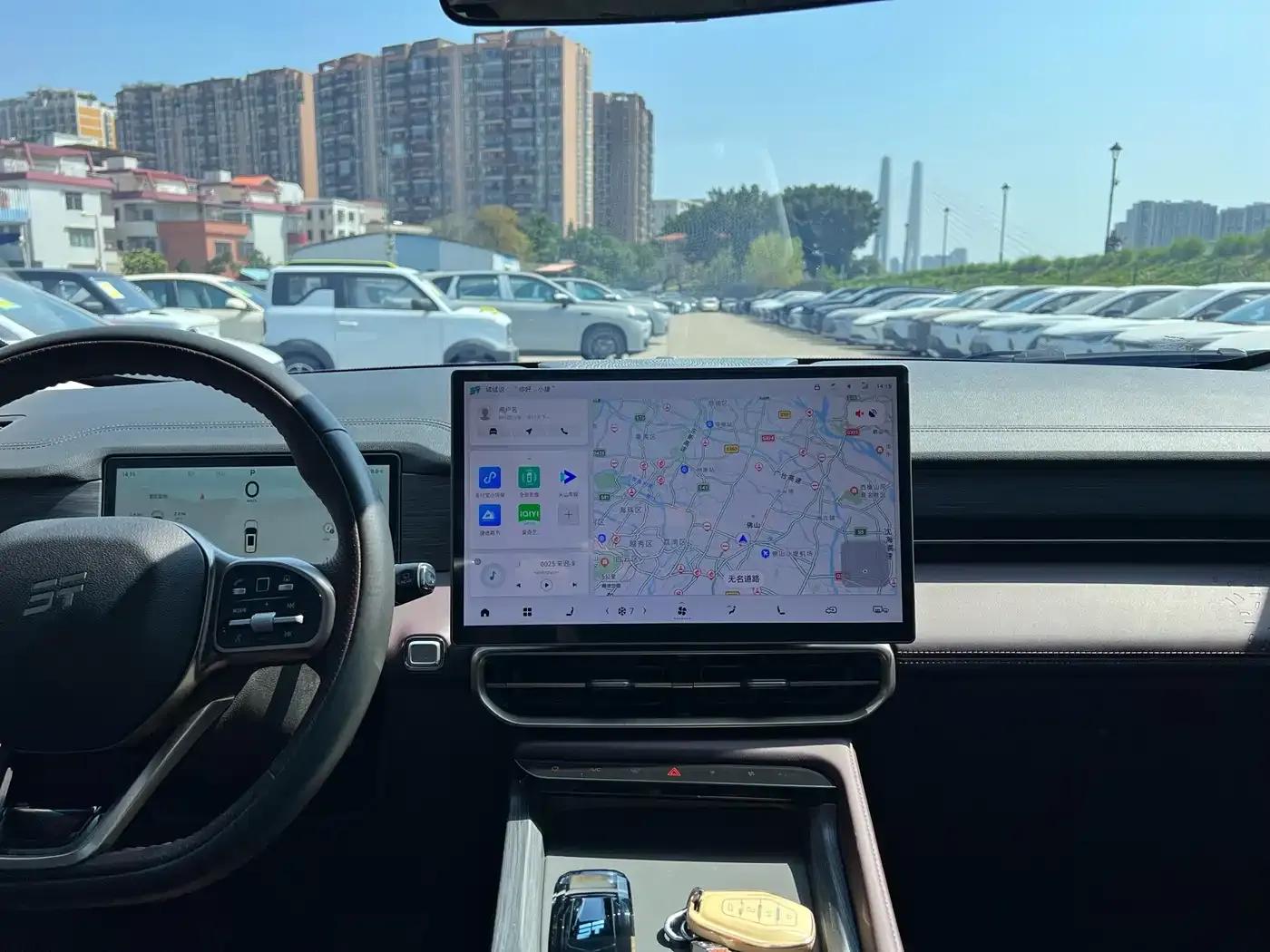 Jetour X90 PRO 2024 1.6T DCT Luxury Edition 7-seater — миниатюра 11