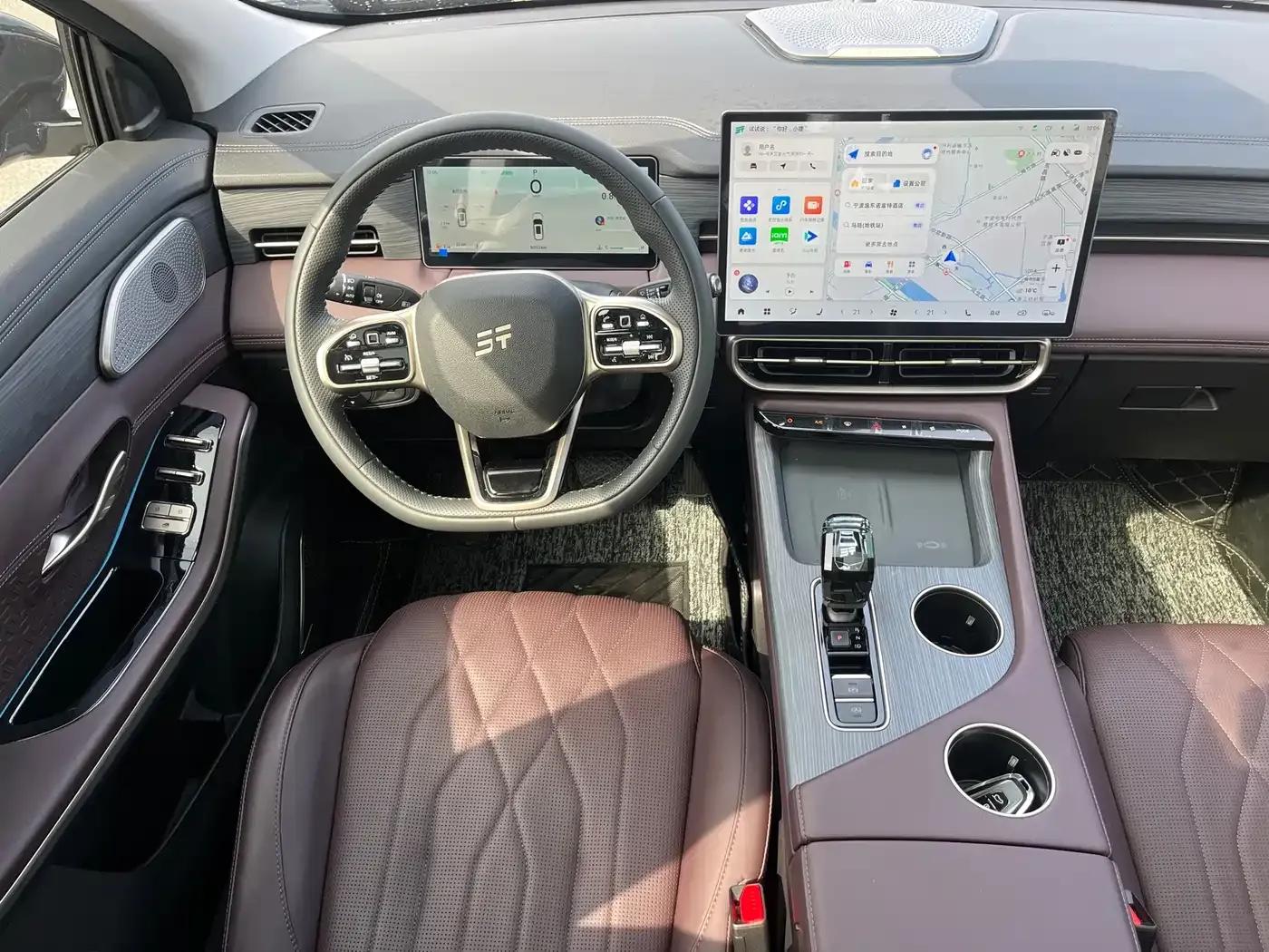 Jetour X90 PRO 2024 2.0T DCT Luxury Edition 5-seater — миниатюра 5
