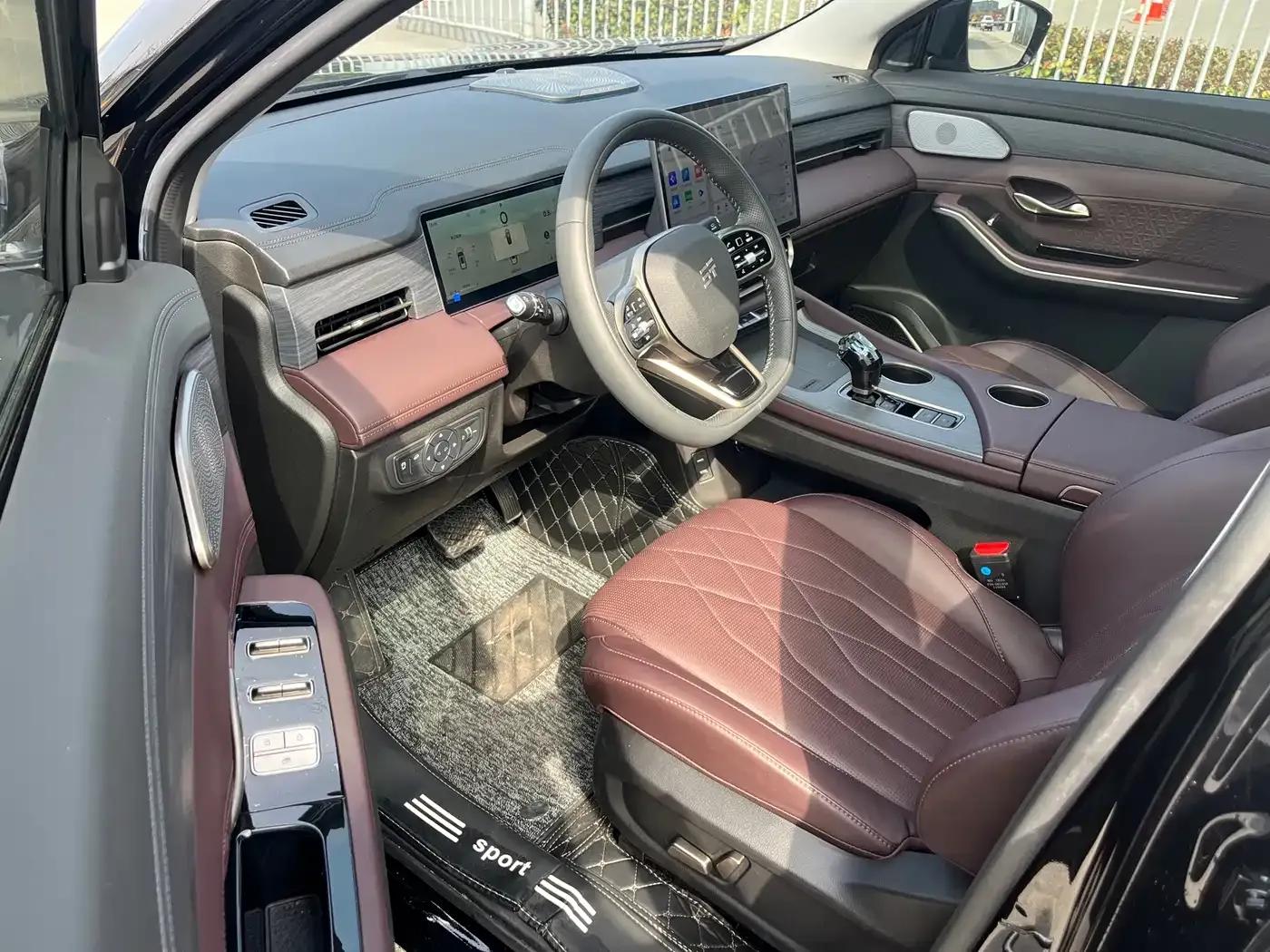 Jetour X90 PRO 2024 2.0T DCT Luxury Edition 5-seater — миниатюра 7
