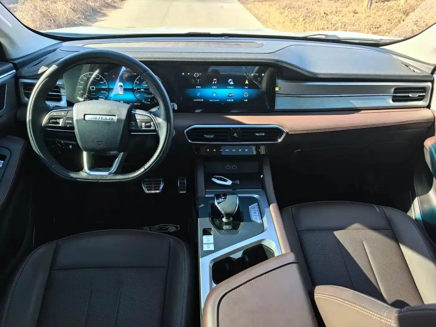 Jetour X95 2023 1.6T DCT Era Edition 7-seater — миниатюра 8