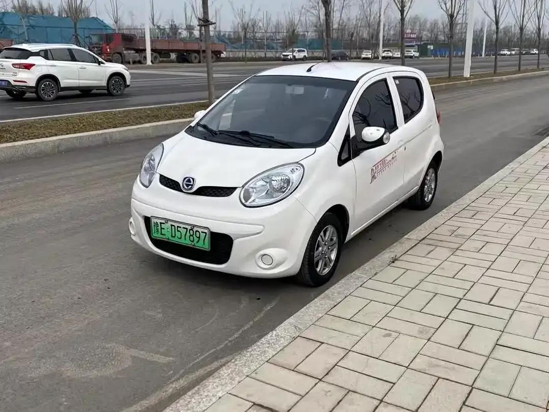 Jiangling E200L 2016 Model, E200 Standard Edition — миниатюра 1