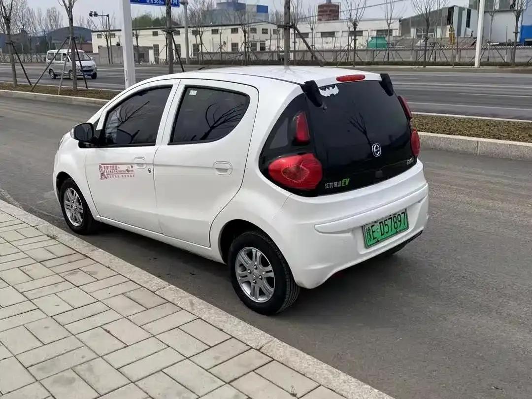 Jiangling E200L 2016 Model, E200 Standard Edition — миниатюра 6