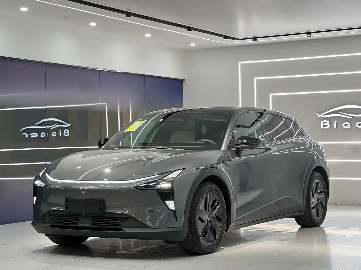 2025 Geely 01 Max Long Range Edition (Refreshed Model) — миниатюра 1