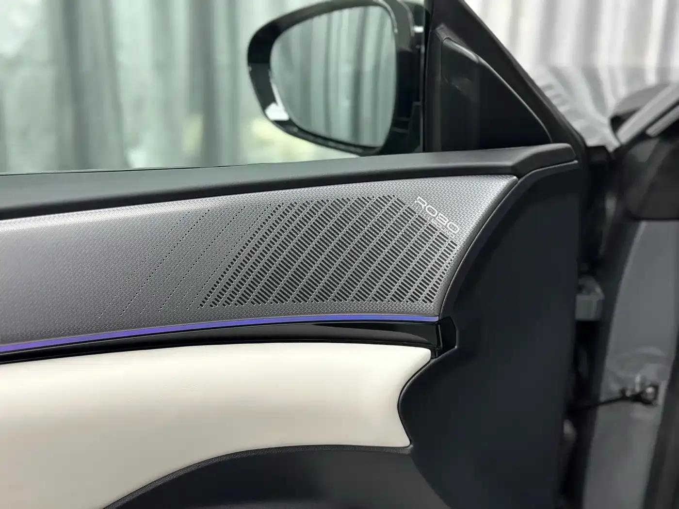 2025 Geely 01 Max Long Range Edition (Refreshed Model) — миниатюра 10