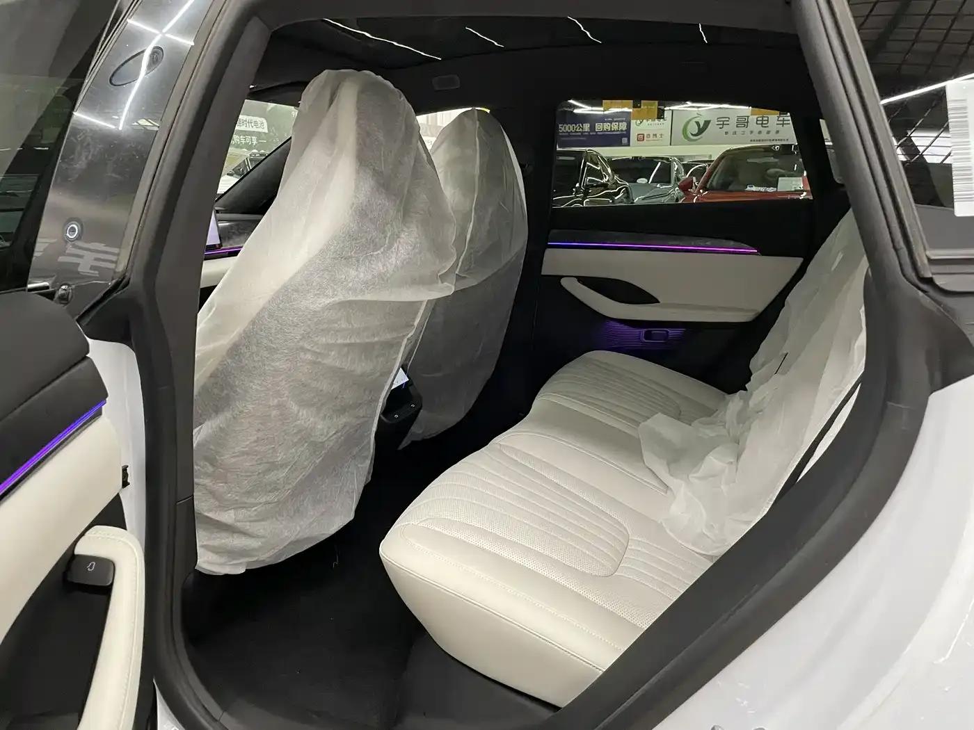 2024 Geely X7 Standard Edition — миниатюра 4