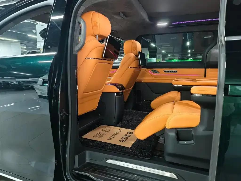 Yizhen L380 2025 Model 805km Flagship Edition 4WD — миниатюра 6