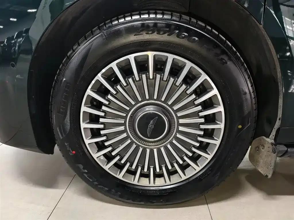 Yizhen L380 2025 Model 805km Flagship Edition 4WD — миниатюра 9