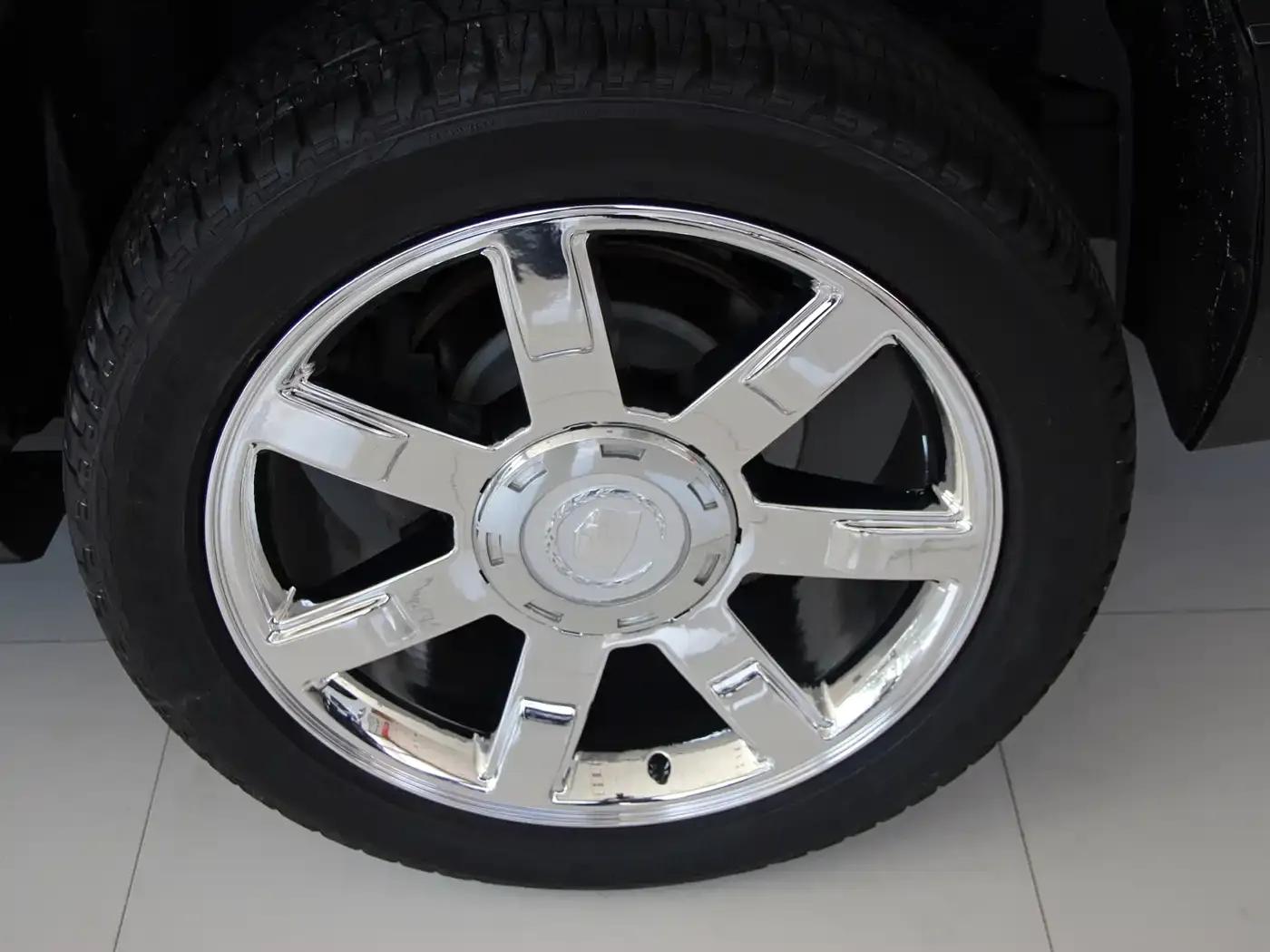 2008 Cadillac Escalade 6.2 AWD — миниатюра 16