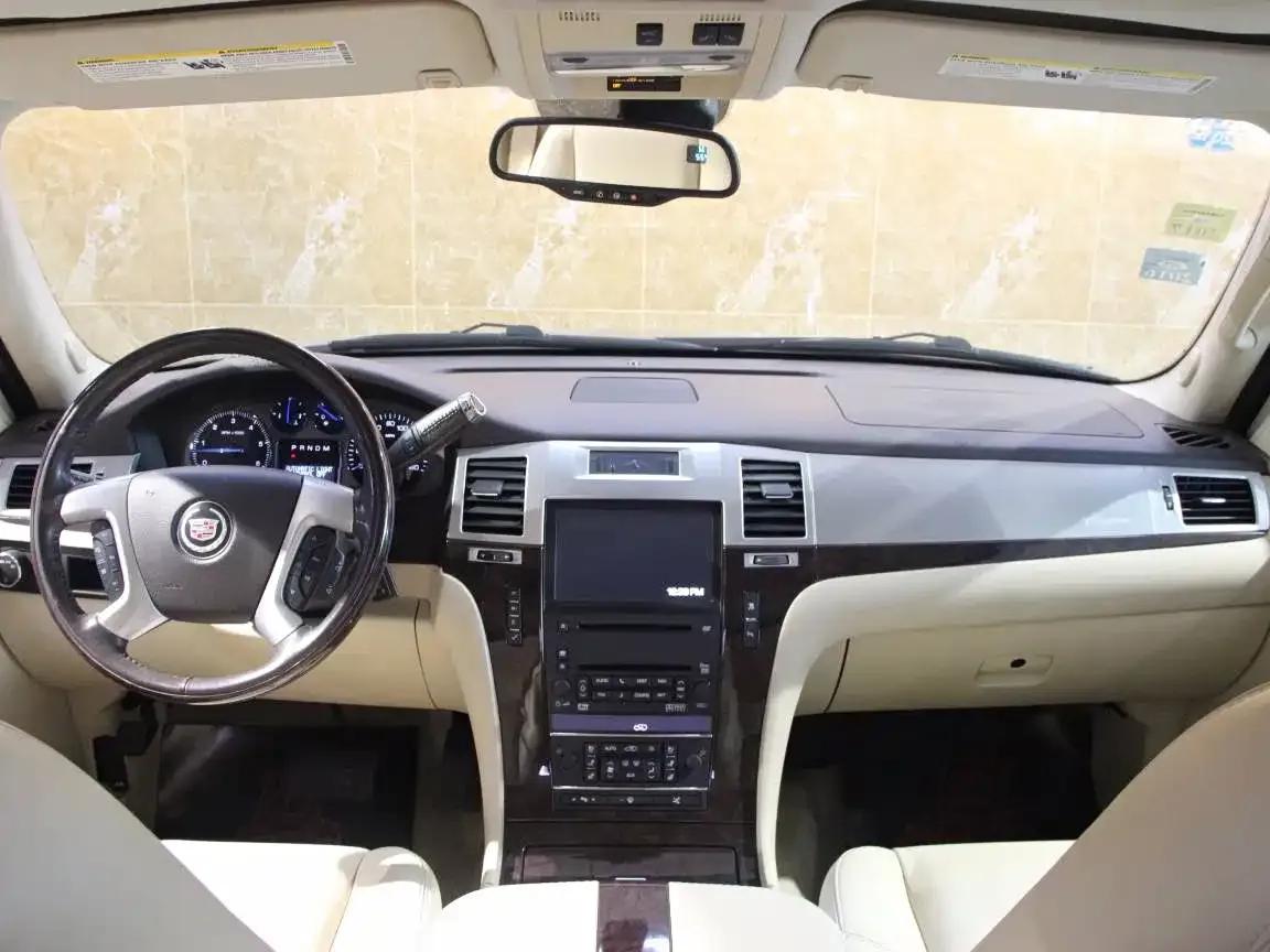 2008 Cadillac Escalade 6.2 AWD — миниатюра 8