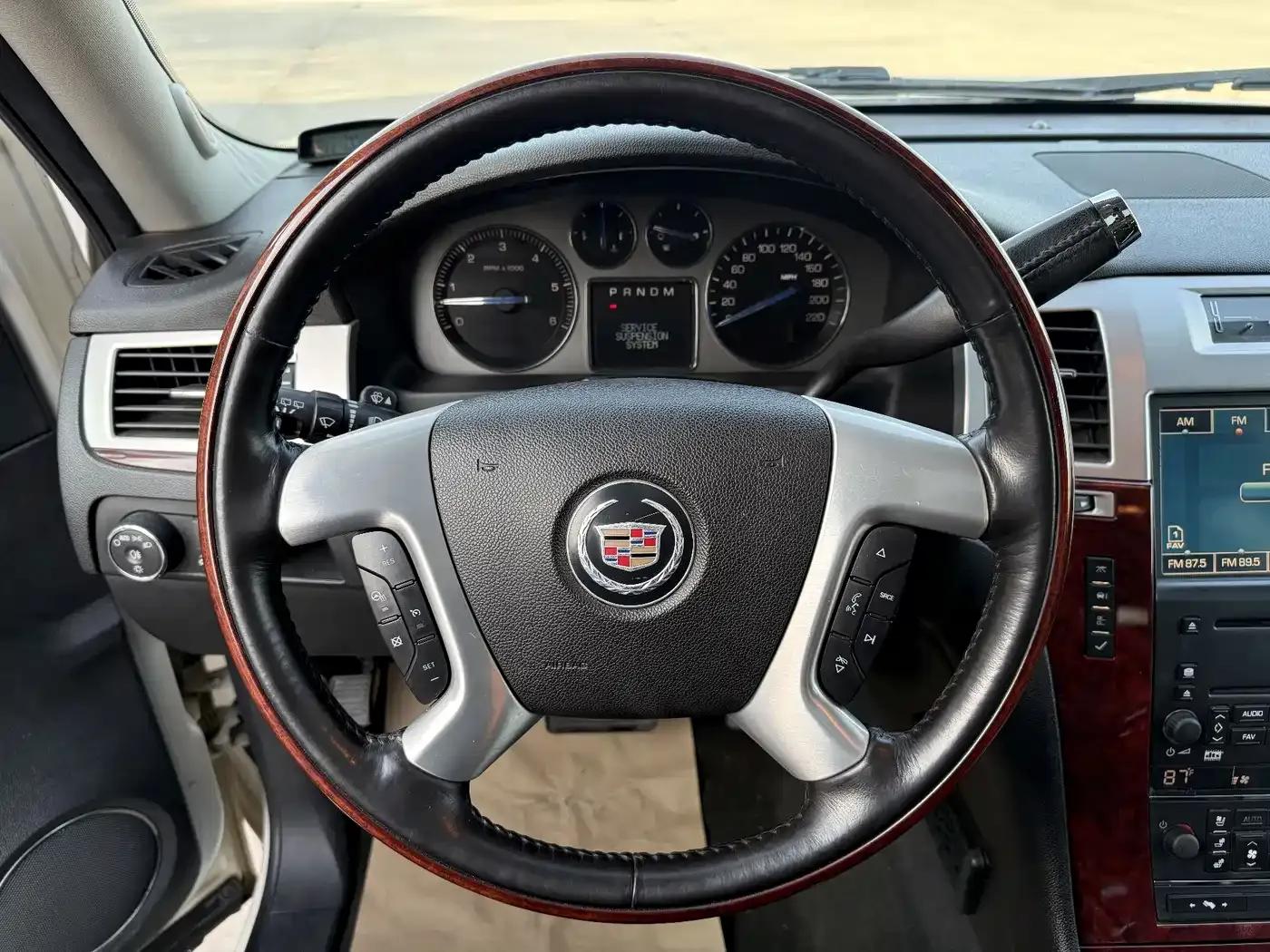 2007 Cadillac Escalade 6.2 AWD — миниатюра 22
