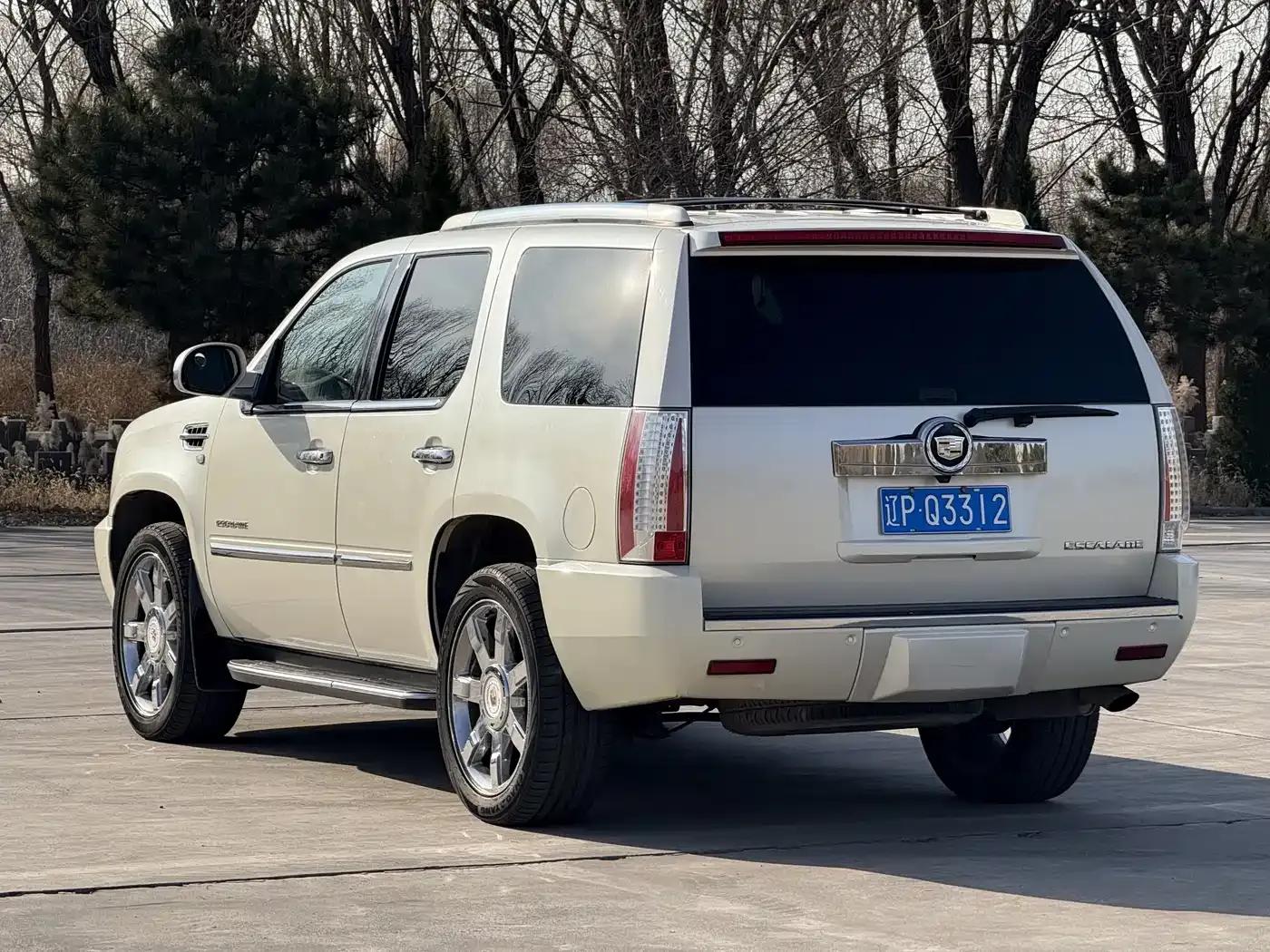 2007 Cadillac Escalade 6.2 AWD — миниатюра 5