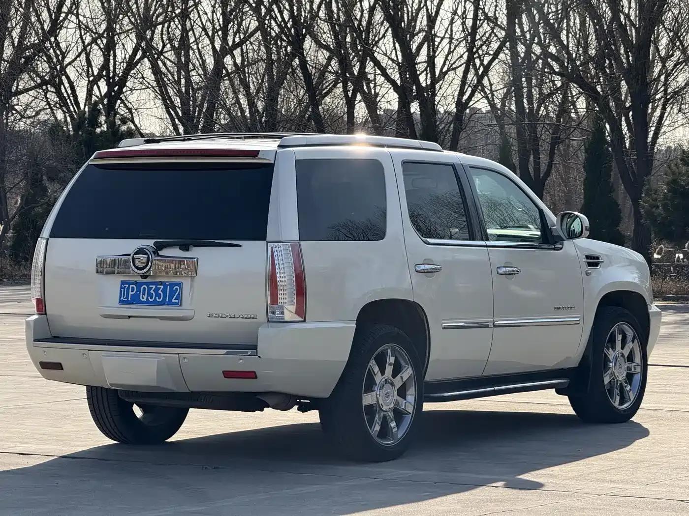 2007 Cadillac Escalade 6.2 AWD — миниатюра 7
