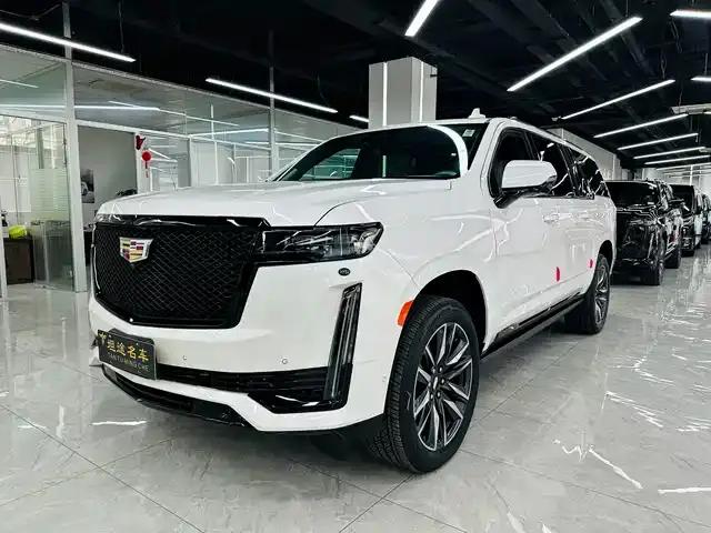 2017 Cadillac Escalade 6.2L ESV Platinum Edition Extended Wheelbase