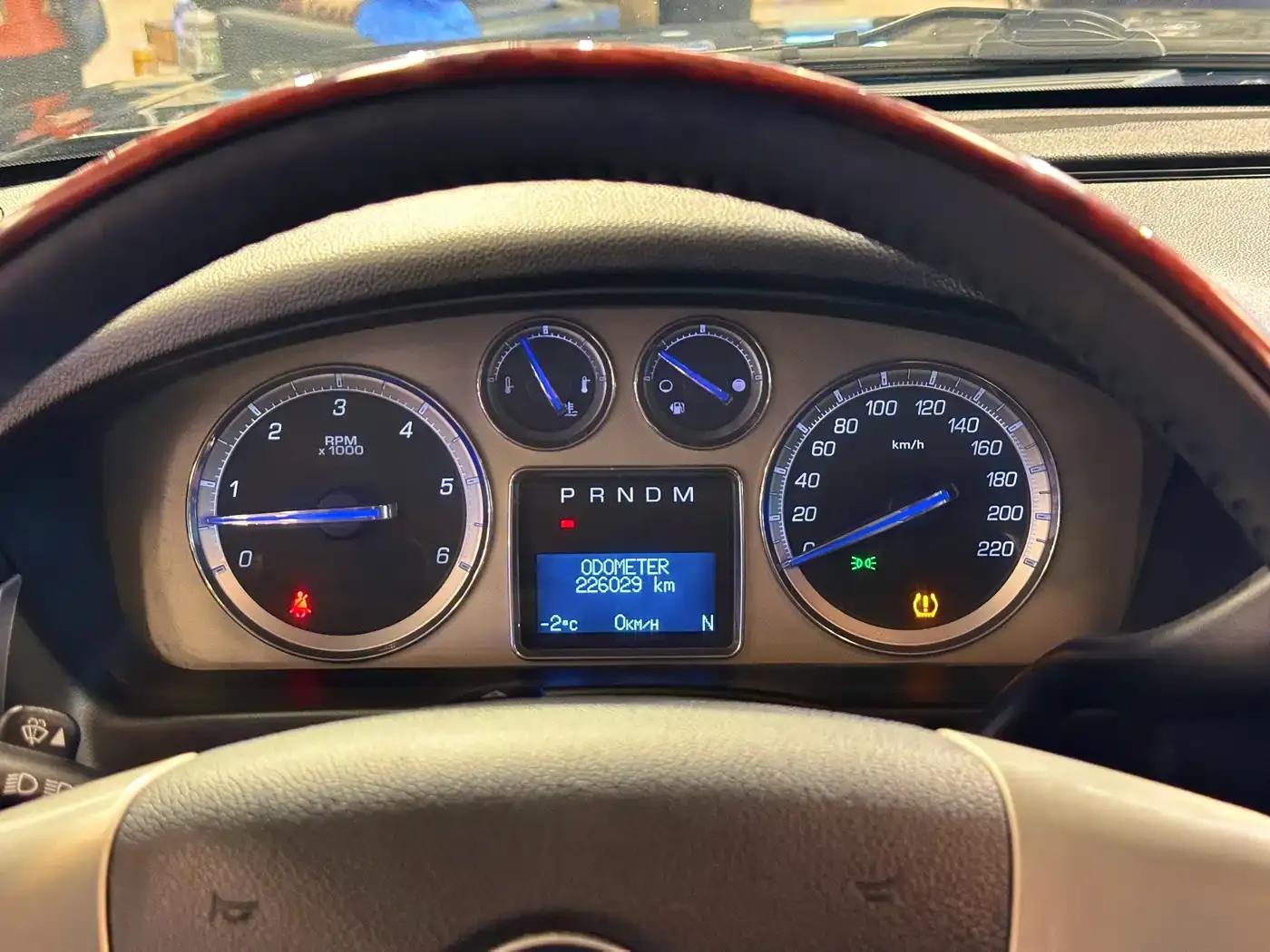 2008 Cadillac Escalade 6.2 AWD — миниатюра 21
