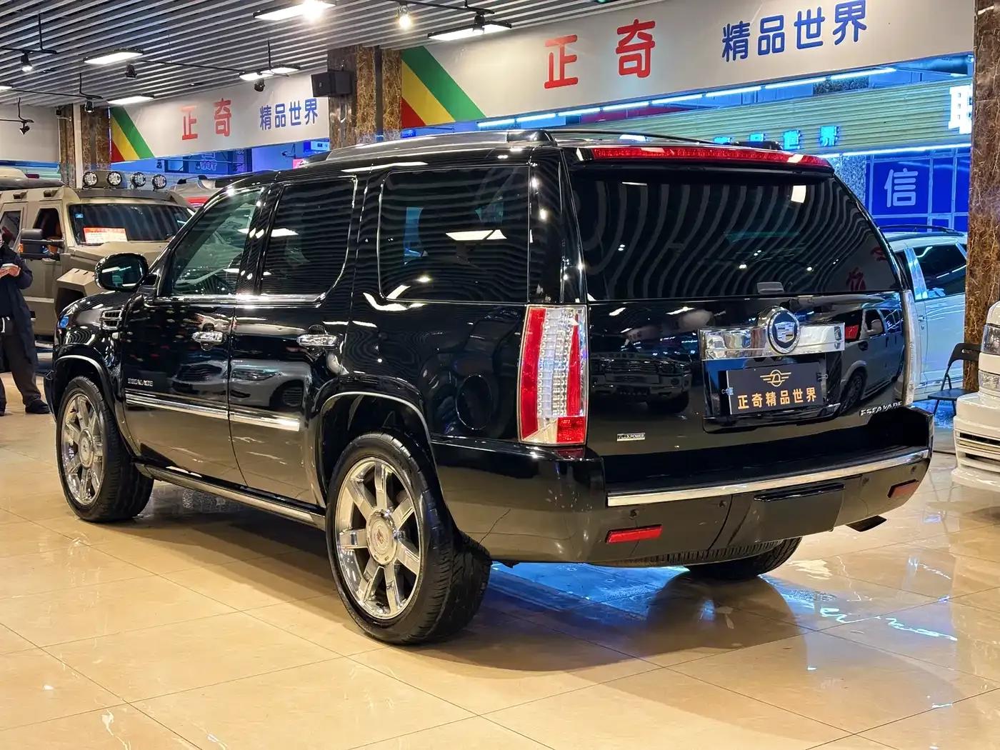 2008 Cadillac Escalade 6.2 AWD — миниатюра 5