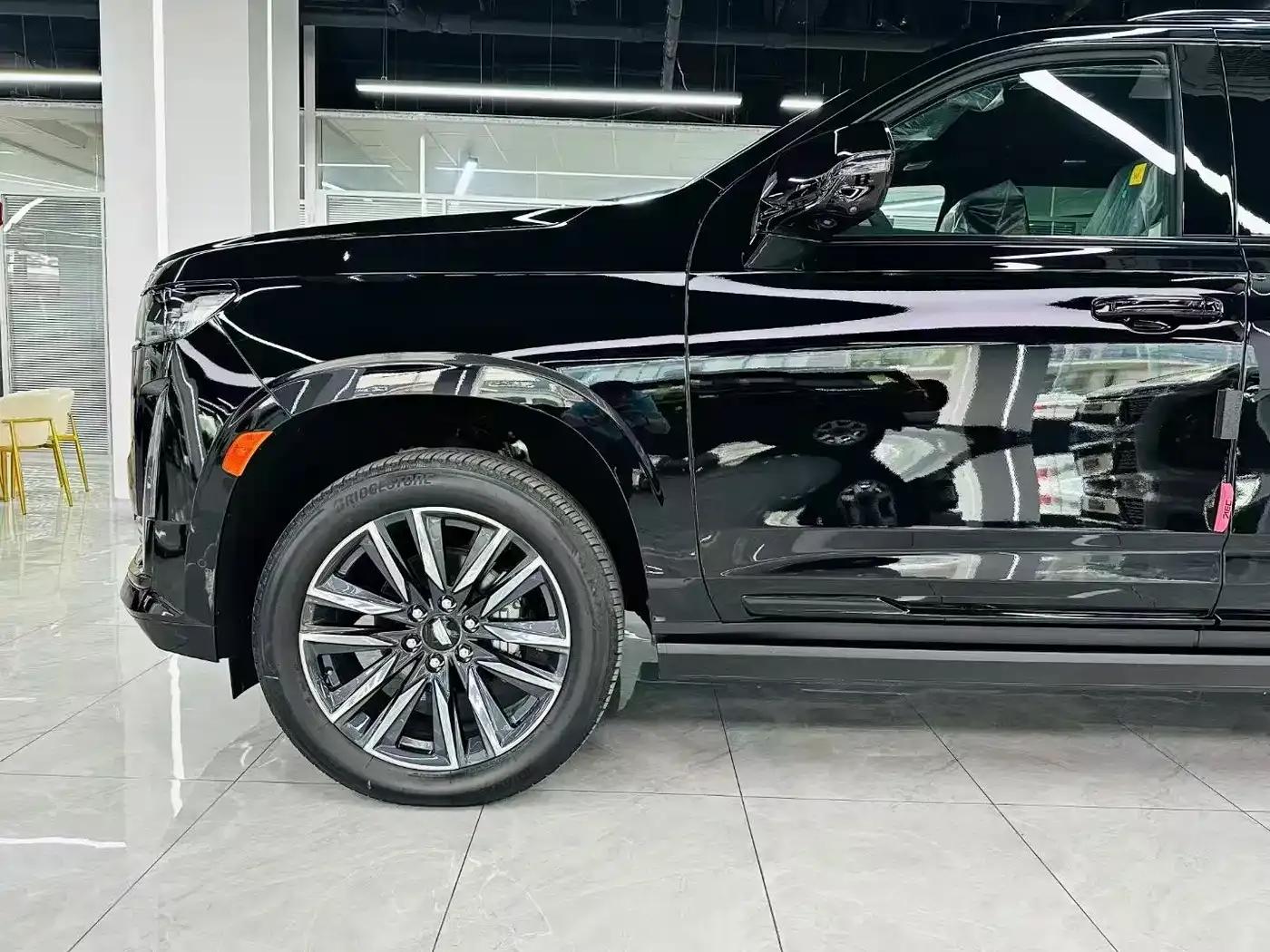 2024 Cadillac Escalade 6.2L Automatic — миниатюра 6