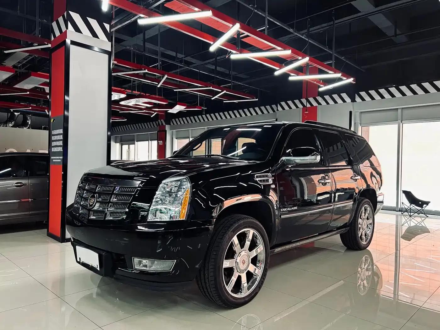 2008 Cadillac Escalade 6.2 AWD — миниатюра 1