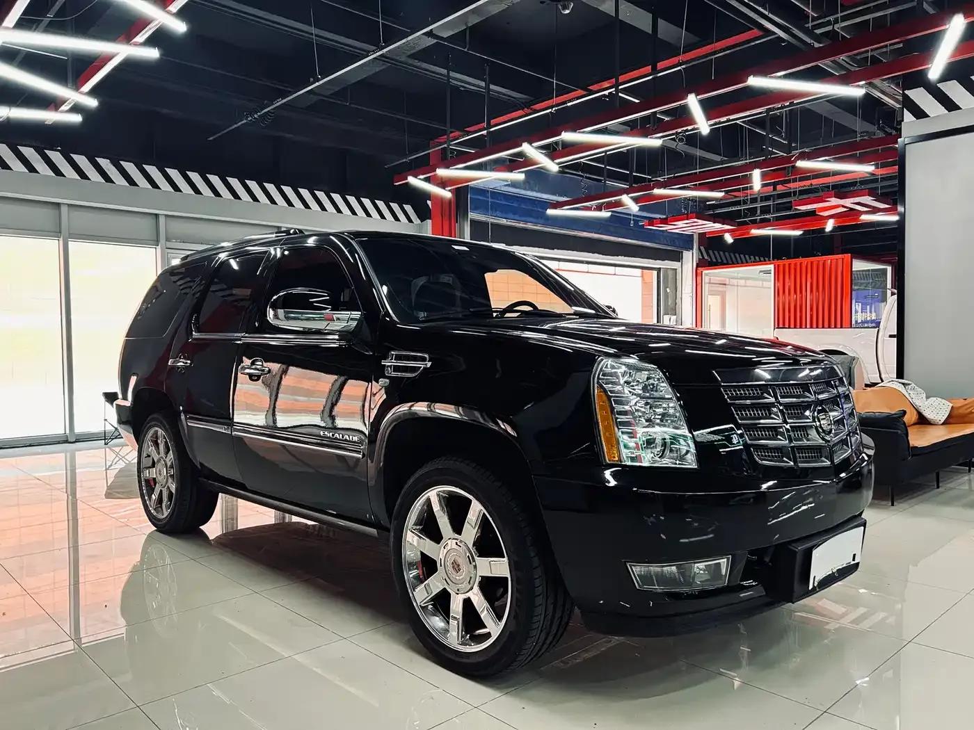 2008 Cadillac Escalade 6.2 AWD — миниатюра 2
