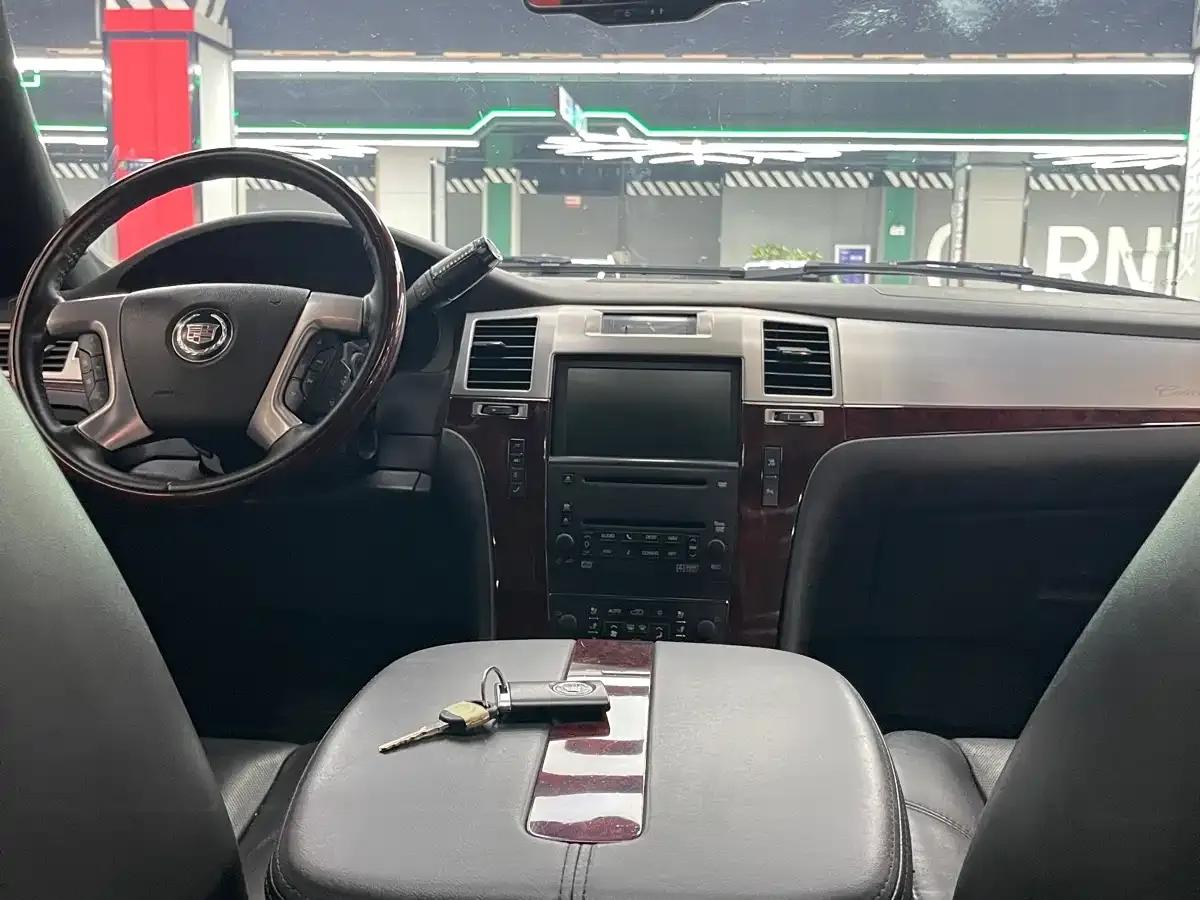 2008 Cadillac Escalade 6.2 AWD — миниатюра 20