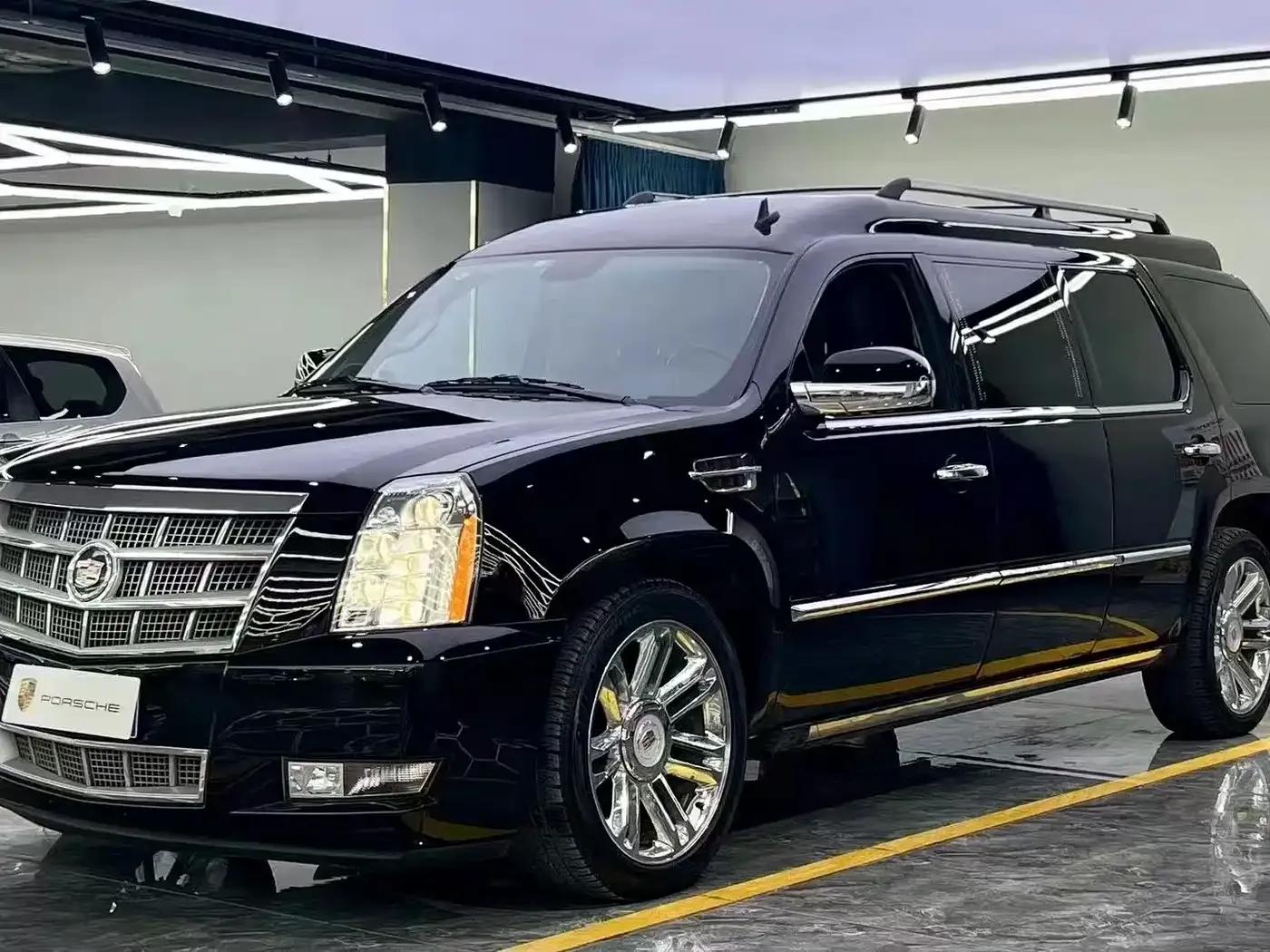 2013 Cadillac Escalade 6.2L ESV Platinum Edition Extended Wheelbase — миниатюра 1