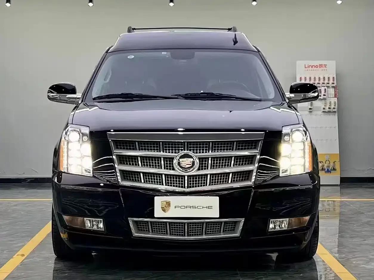 2013 Cadillac Escalade 6.2L ESV Platinum Edition Extended Wheelbase — миниатюра 2