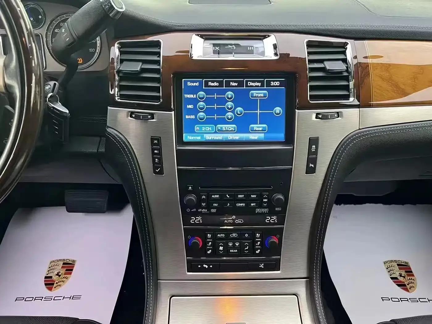 2013 Cadillac Escalade 6.2L ESV Platinum Edition Extended Wheelbase — миниатюра 17