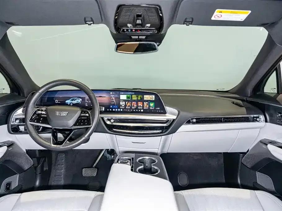 iQ Ruige 2024 Rear-Wheel Drive Standard Range Luxury Edition — миниатюра 11