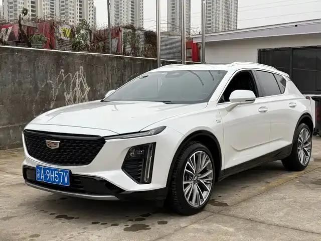 2023 Cadillac GT4 25T Luxury