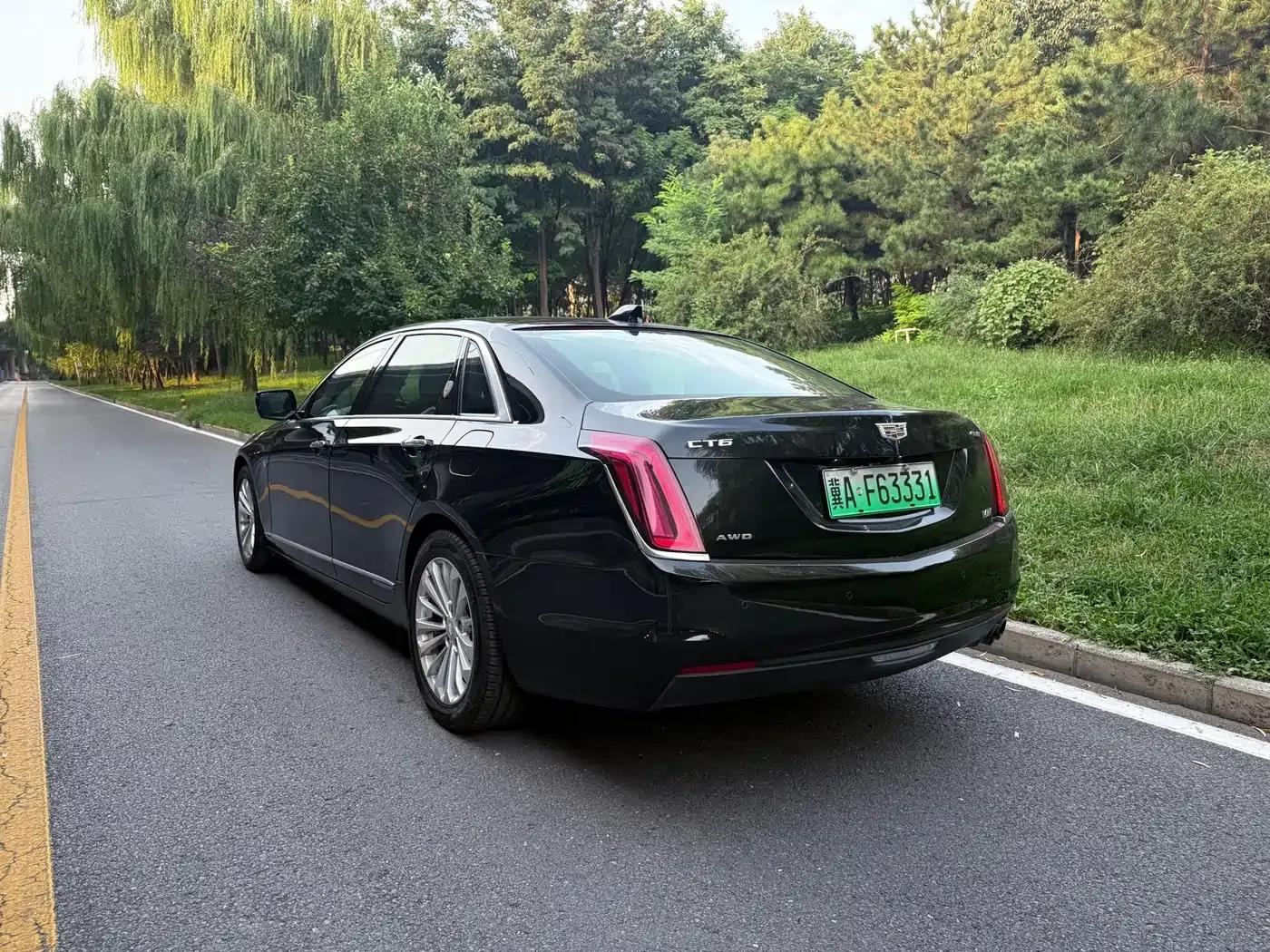 Cadillac CT6 Plug-in 2017 30E Elite — миниатюра 4