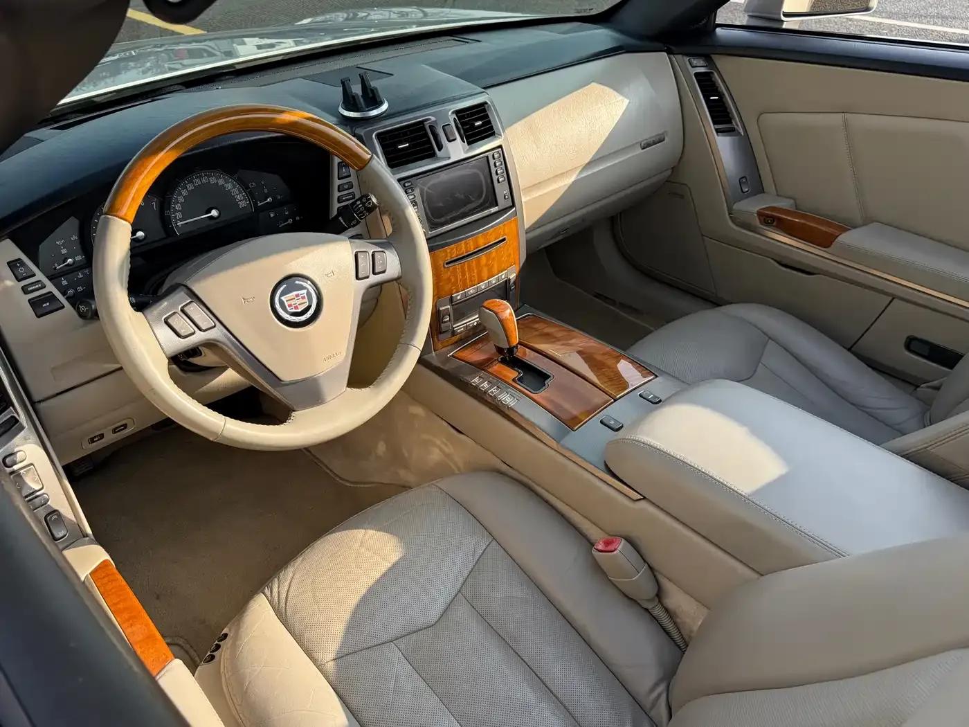 2005 Cadillac XLR 4.6 — миниатюра 17