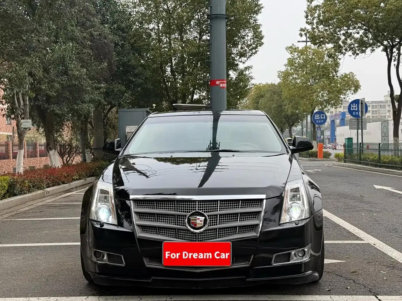 Imported Cadillac CTS 2010 3.0 Luxury Sport Edition — миниатюра 1