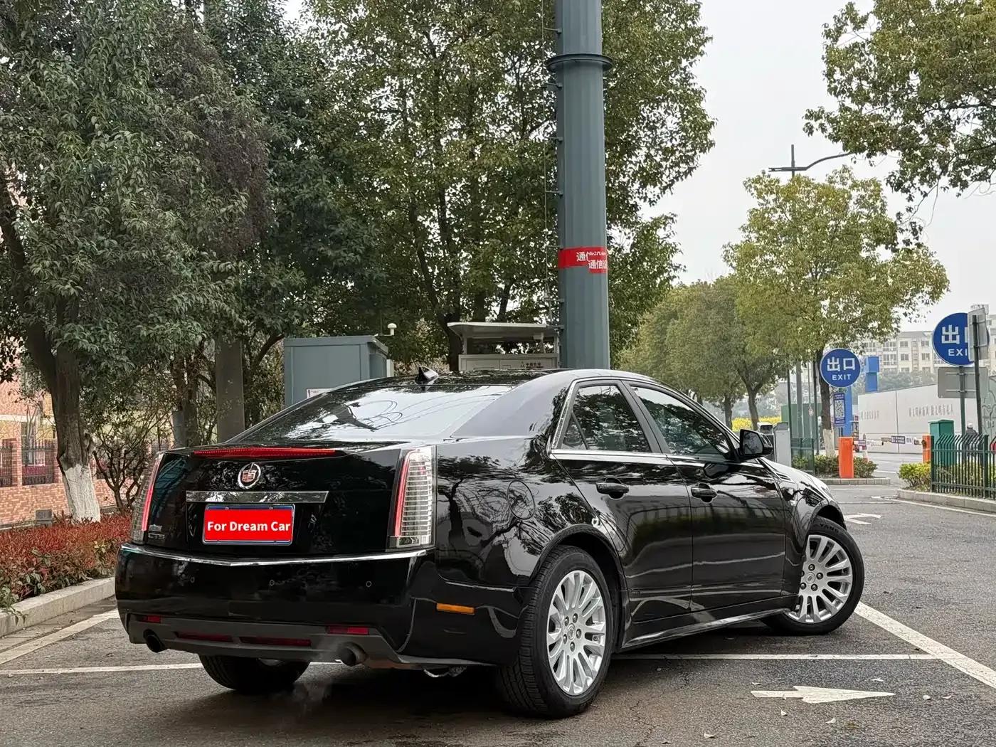 Imported Cadillac CTS 2010 3.0 Luxury Sport Edition — миниатюра 6