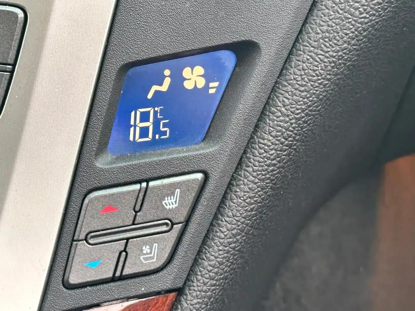 Imported Cadillac CTS 2012 3.0L Luxury Sport Edition — миниатюра 13