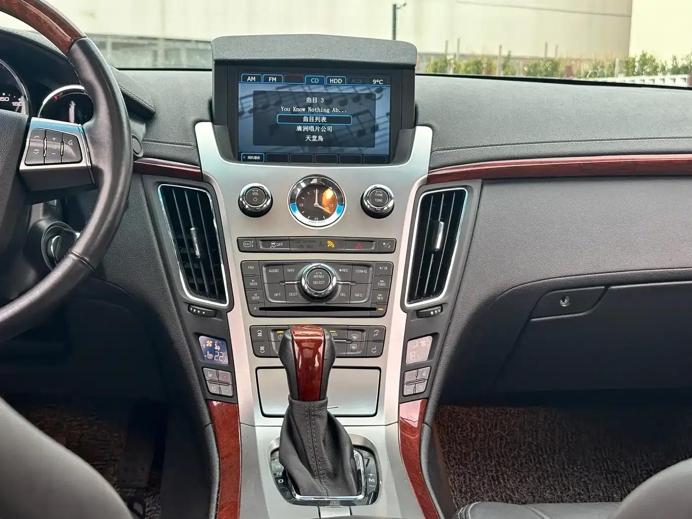 Imported Cadillac CTS 2012 3.0L Luxury Sport Edition — миниатюра 18