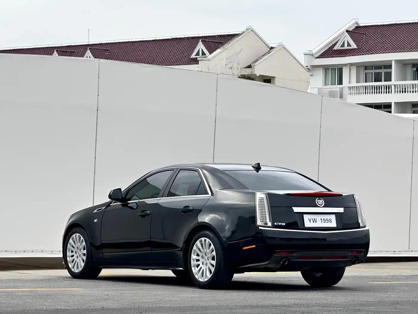 Imported Cadillac CTS 2012 3.0L Luxury Sport Edition — миниатюра 7
