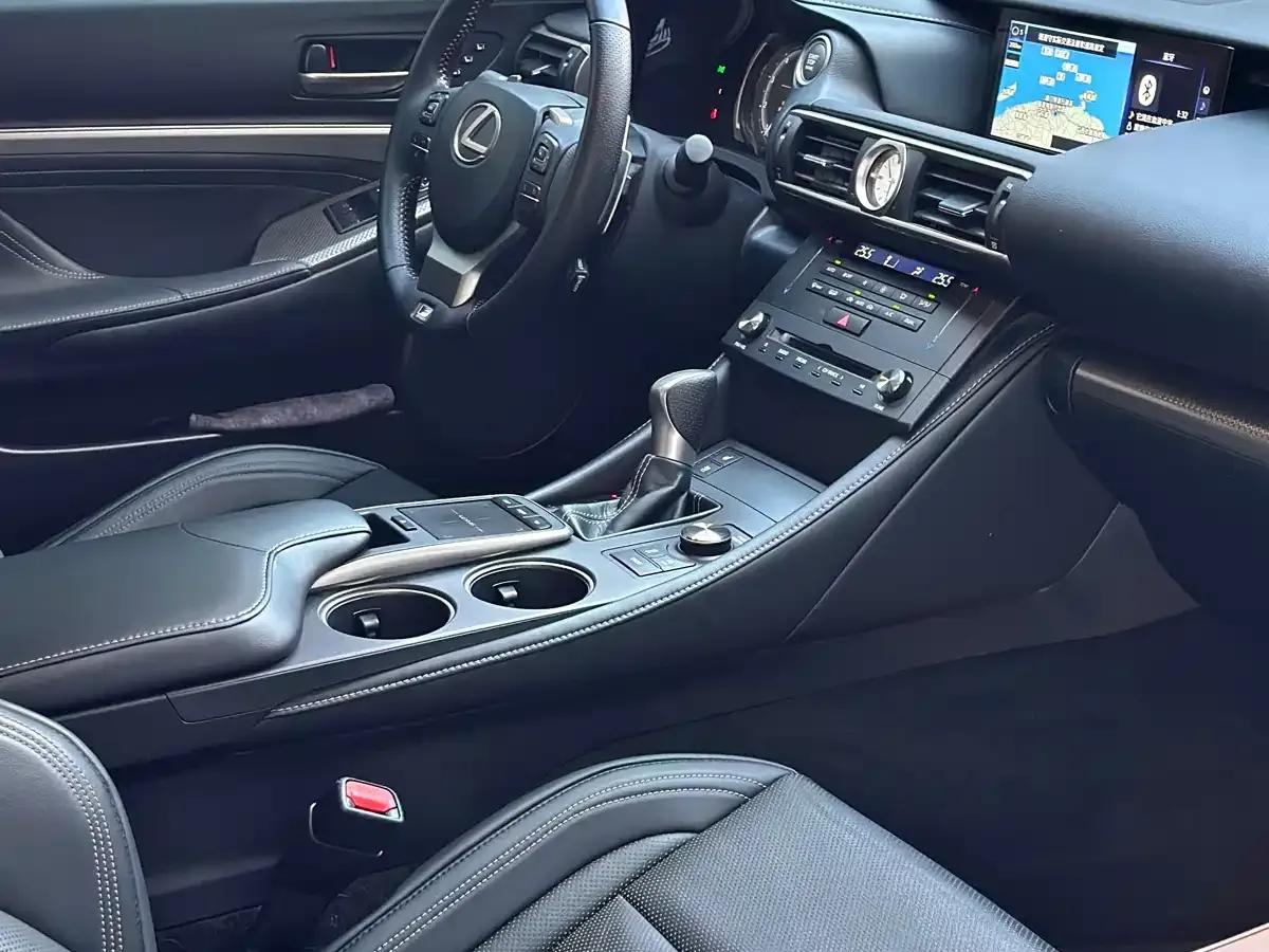 Lexus RC 2018 RC 300 F SPORT Edition — миниатюра 17