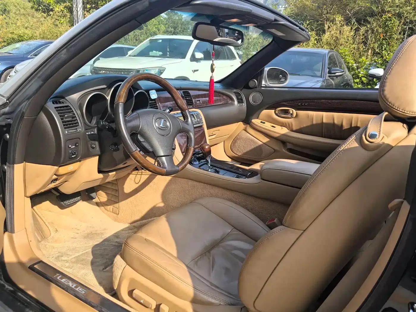Lexus SC 2005 430 — миниатюра 8