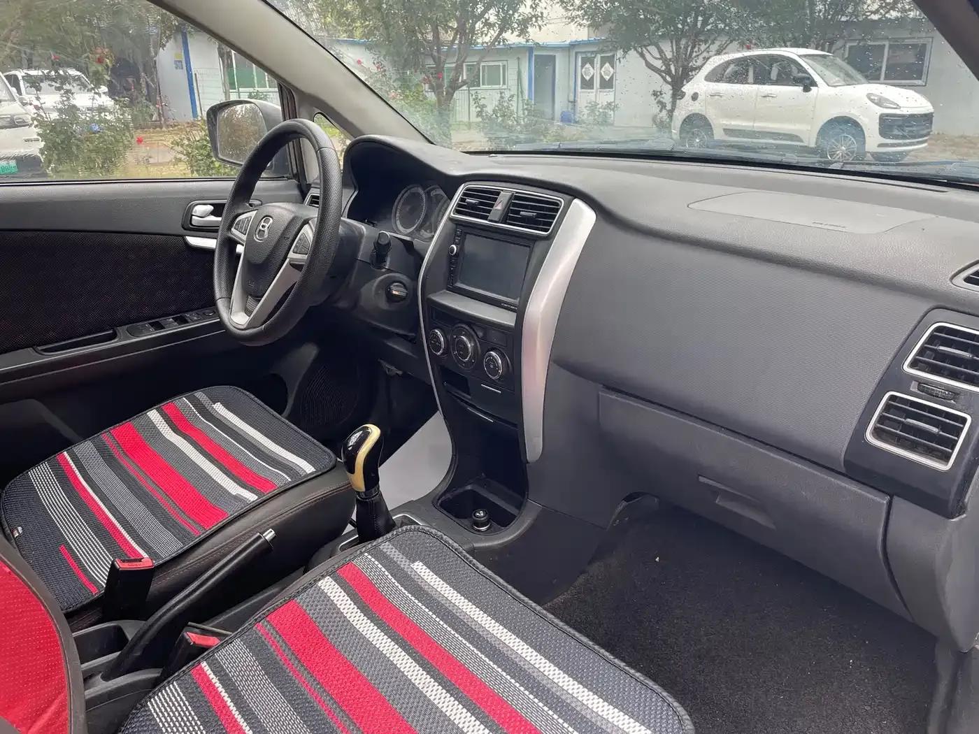Liana A6 2015 Hatchback 1.4L Manual Ideal Model — миниатюра 10
