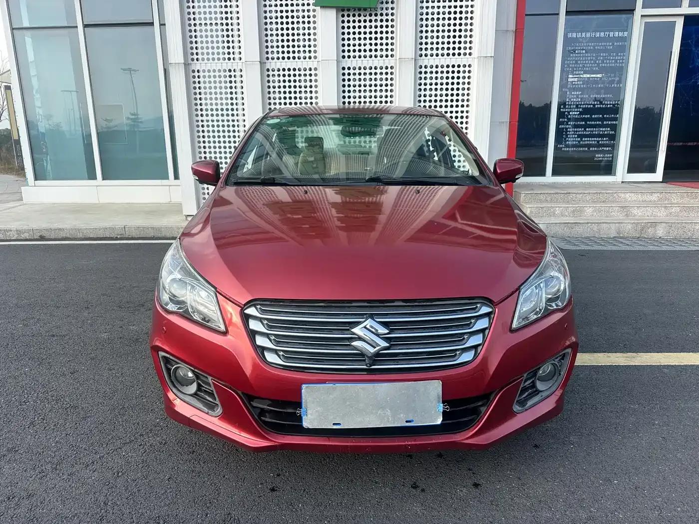 Ciaz 2015 1.6L Automatic Comfort Edition — миниатюра 2