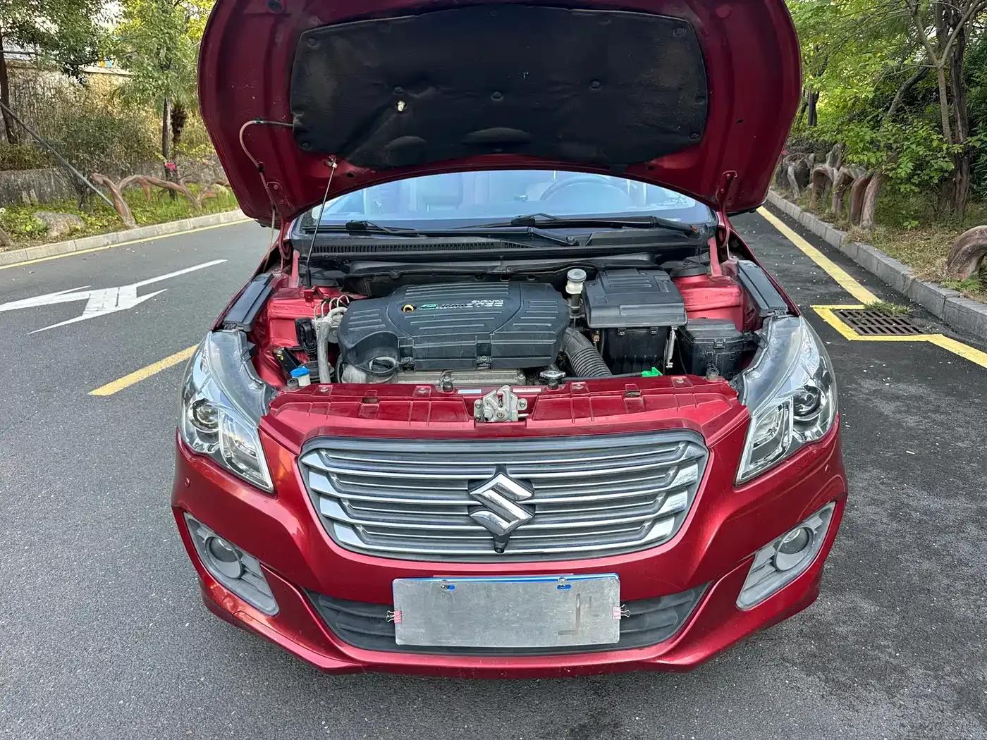 Ciaz 2015 1.6L Automatic Comfort Edition — миниатюра 18