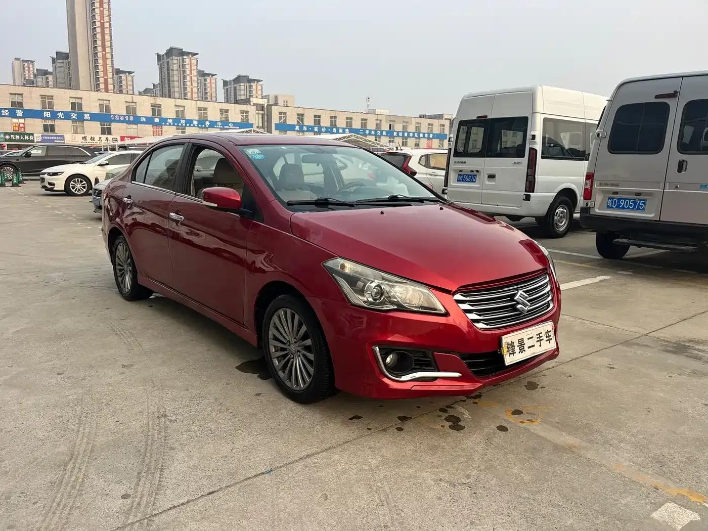 Ciaz 2015 1.6L Automatic Enjoyment Edition — миниатюра 3