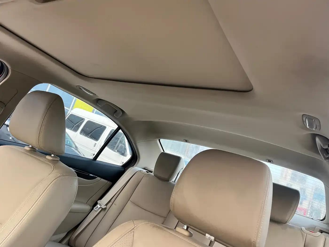 Ciaz 2015 1.6L Automatic Enjoyment Edition — миниатюра 10