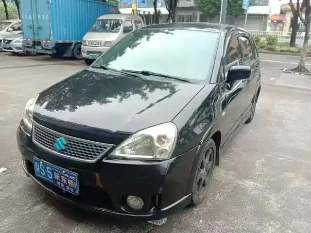 Liana 2013 Hatchback 1.4L Manual Deluxe