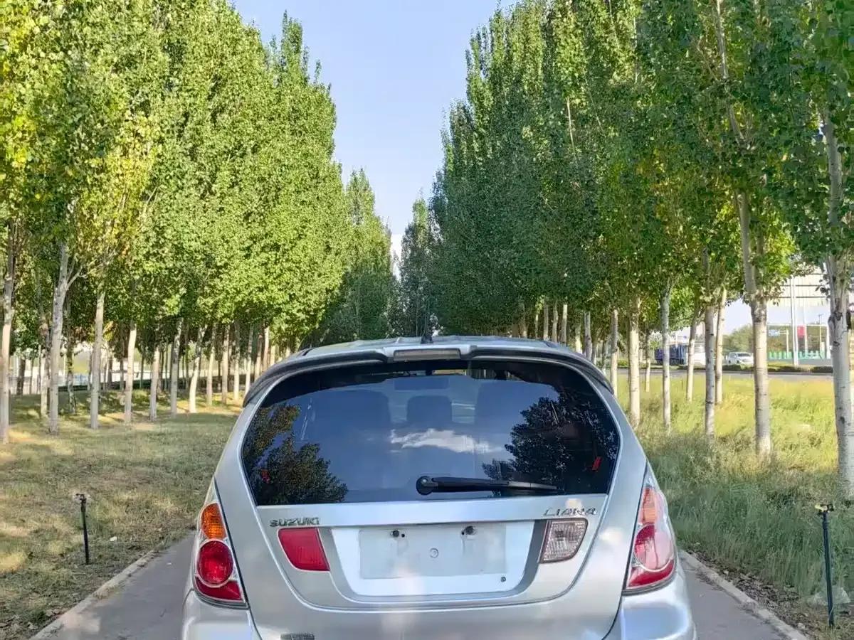 Liana 2008 Sedan 1.6L Manual Standard — миниатюра 8